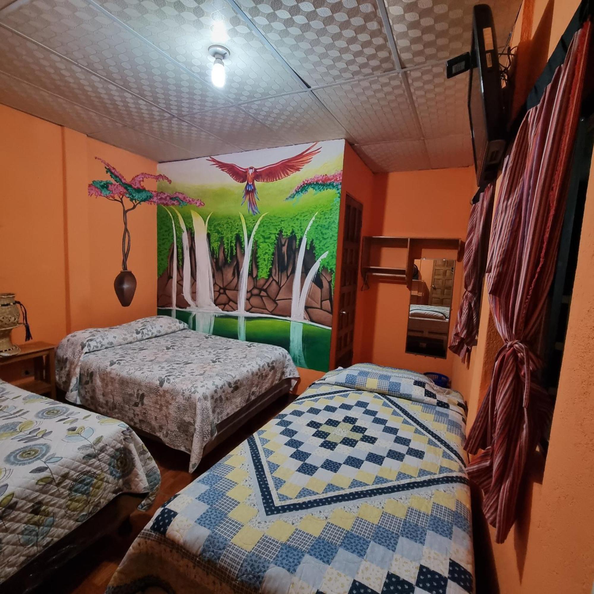 Hotel Encuentro Del Viajero Panajachel Eksteriør billede