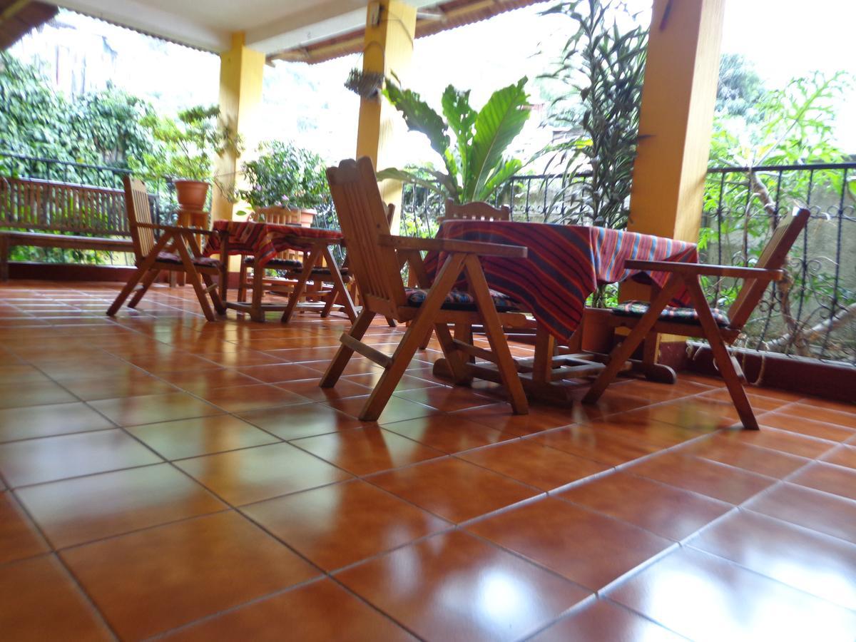 Hotel Encuentro Del Viajero Panajachel Eksteriør billede