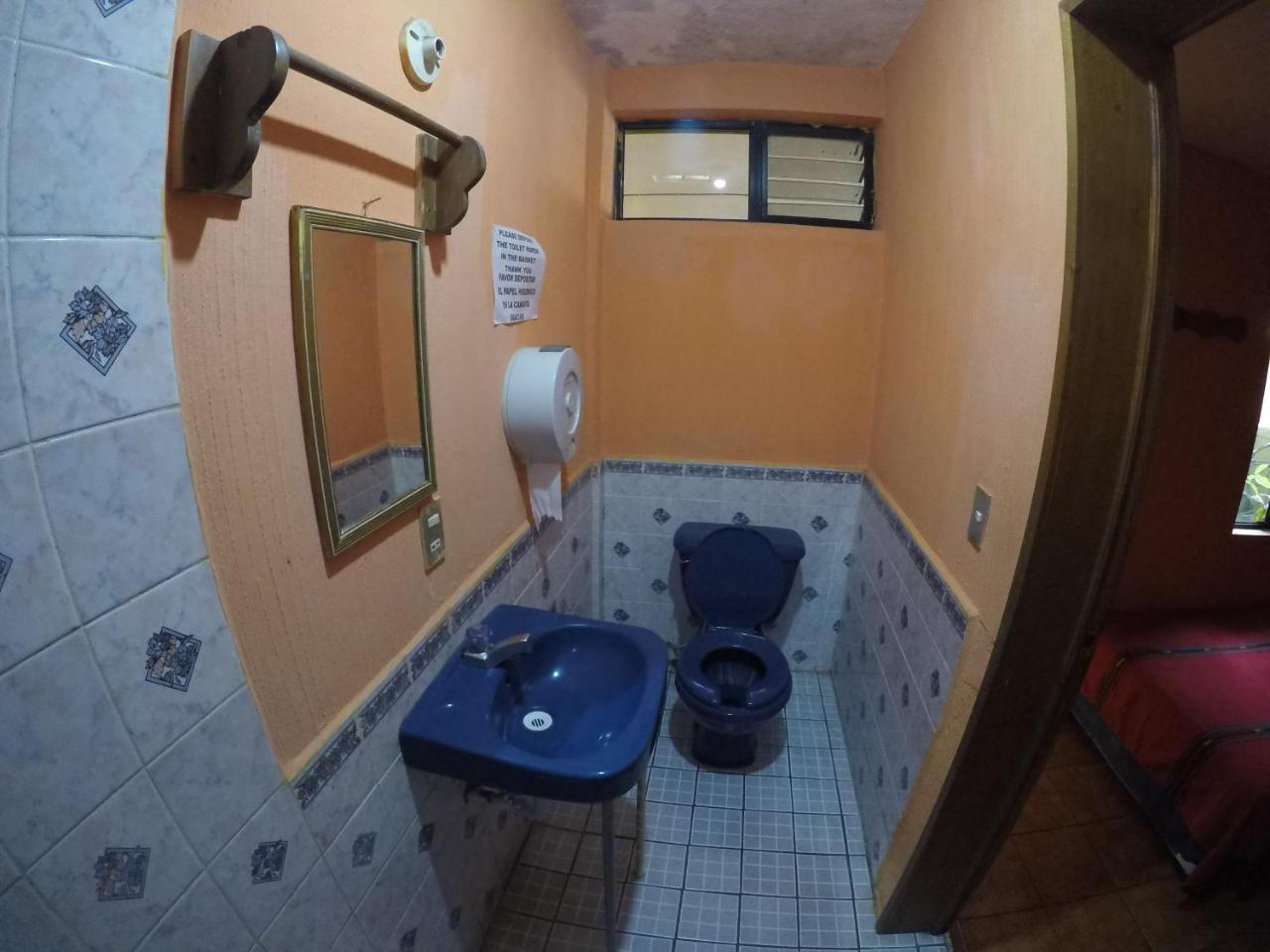 Hotel Encuentro Del Viajero Panajachel Eksteriør billede