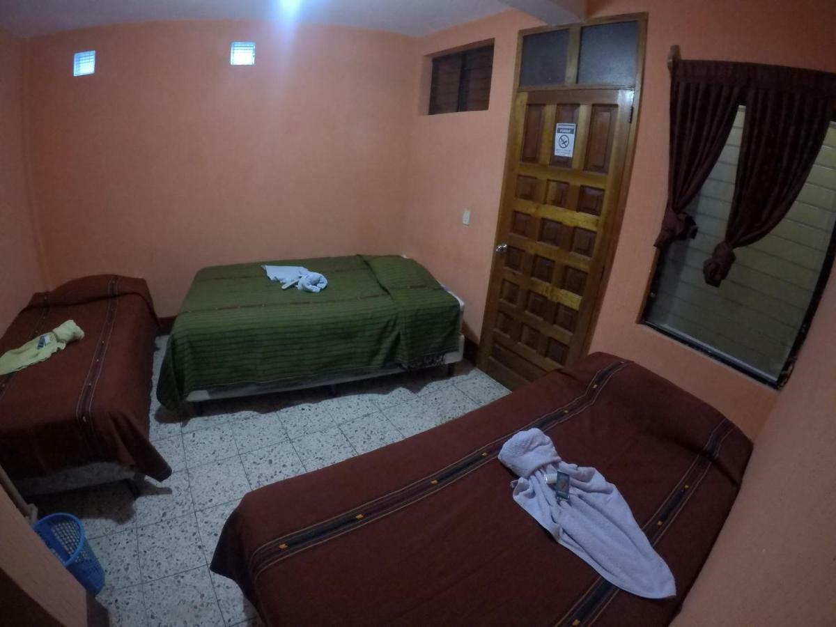 Hotel Encuentro Del Viajero Panajachel Eksteriør billede