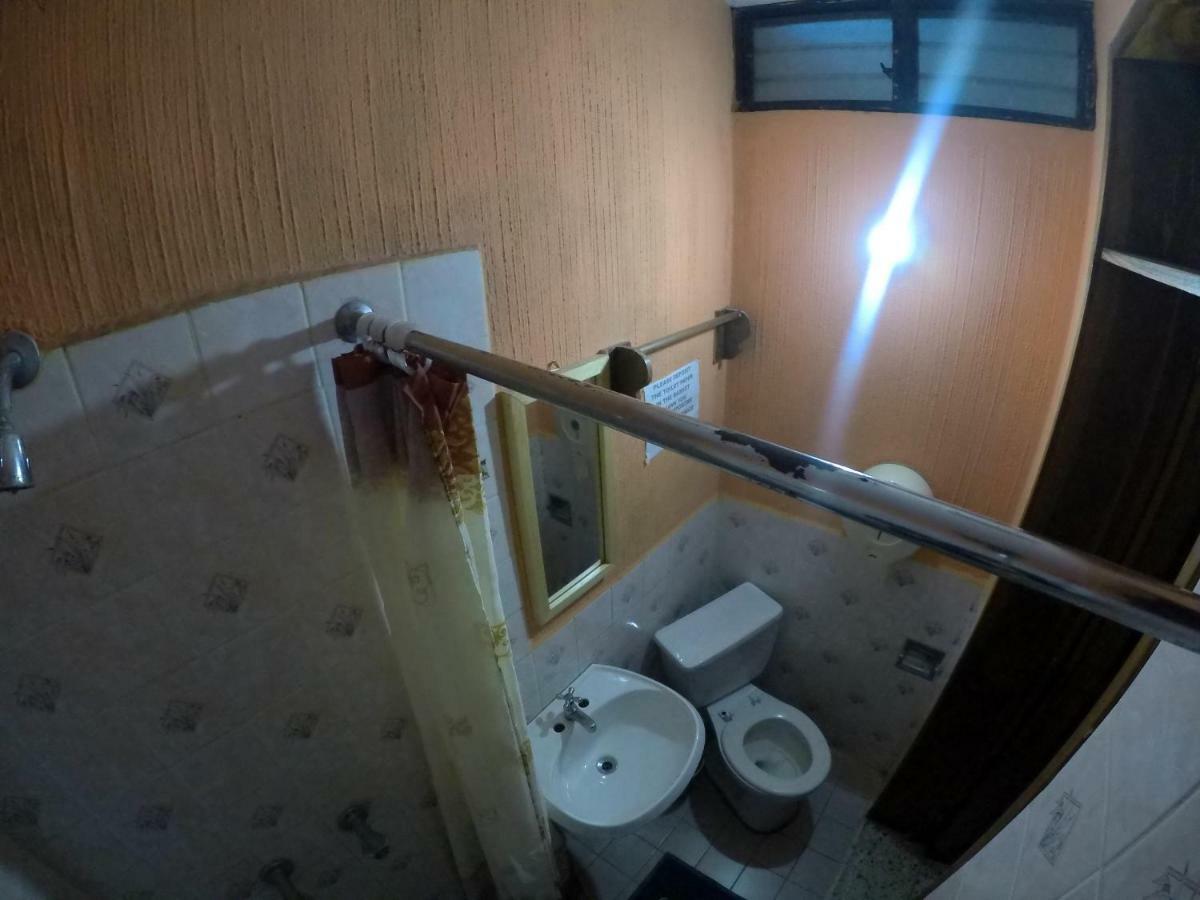 Hotel Encuentro Del Viajero Panajachel Eksteriør billede